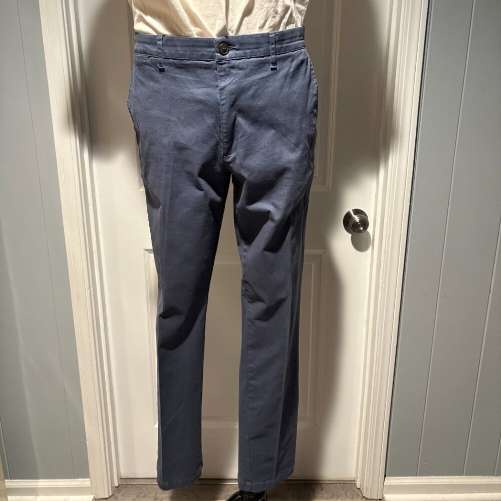 Good Threads Men's Slim Fit Chinos Size 36W 33L. The color is Slate blue